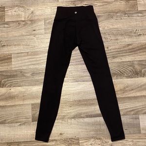 Black Lululemon leggings